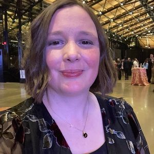 Meet your Posher, Stacy